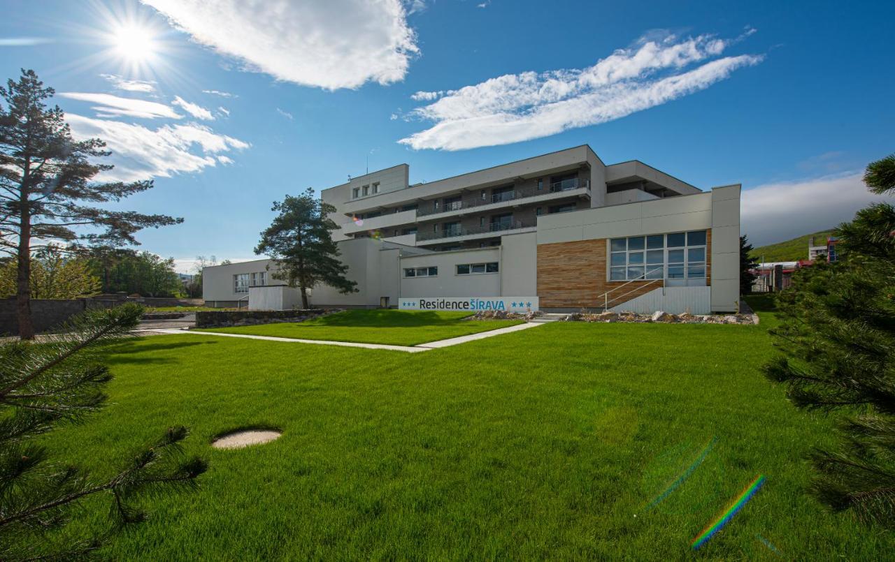 Residence Sirava *** Kaluža Esterno foto
